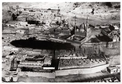 Vista aérea de la Mezquita de Muhammad Ali Pasha, El Cairo, Egipto, desde un Zeppelin, 1931 de Unbekannt