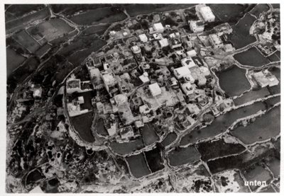 Vista aérea de las alturas alrededor de Jerusalén, Palestina, desde un Zeppelin, 1931 1933 de Unbekannt