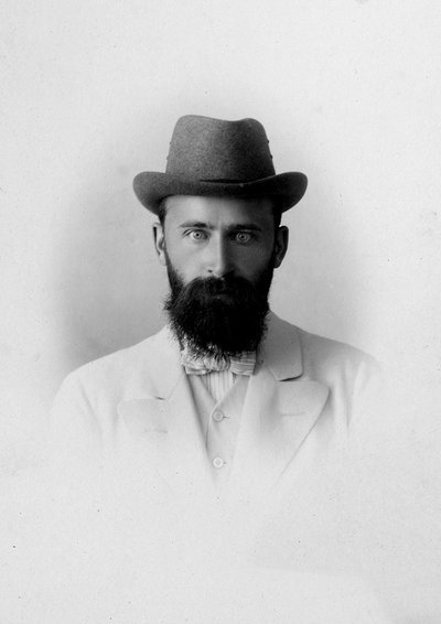 Alexander Polonsky, hijo del poeta ruso Yakov Polonsky, 1910s de Unbekannt