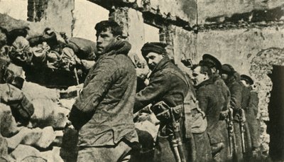 Soldados Aliados en Flandes, Primera Guerra Mundial, 1915, c. 1920 de Unbekannt