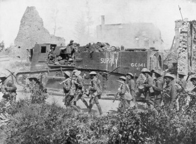 Tropas aliadas marchando por una ciudad liberada, 27 de octubre de 1918 de Unbekannt
