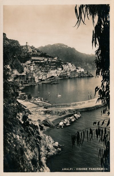 Amalfi - Visión panorámica, c1910 de Unbekannt