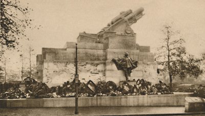 Una adición a los monumentos de Londres: El Memorial del Real Regimiento de Artillería, c. 1935 de Unbekannt