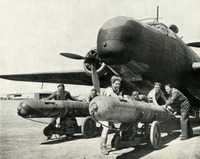 Un avión que podía llevar torpedos a lo largo de muchos cientos de millas, c1942-1943, 1945 de Unbekannt