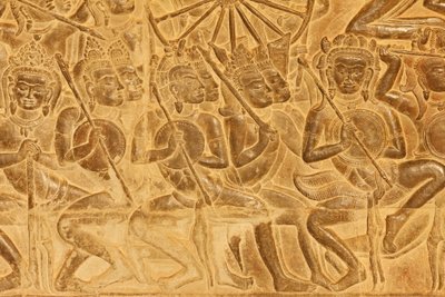 Angkor Wat, detalle de la escultura en relieve de la Batalla de Kurukshetra, Siem Reap, Camboya de Unbekannt