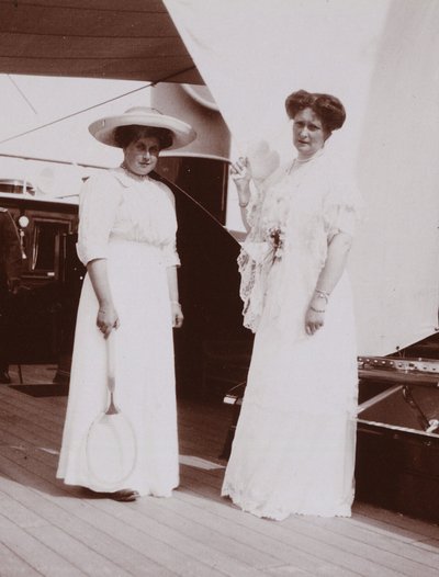 Anna Alexandrovna Vyrubova con la Emperatriz Alexandra Fyodorovna de Rusia, 1912-1913 de Unbekannt