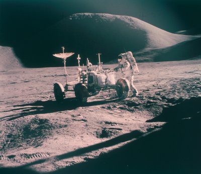 Astronauta del Apollo 15 James Irwin con el Lunar Rover, agosto 1971 de Unbekannt