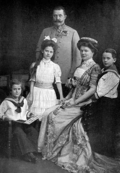 Archiduque Francisco Fernando de Austria y su familia, c1910 c1920 de Unbekannt