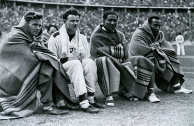 Atletas Frank Wykoff, Paul Hanni, Ralph Metcalfe y Jesse Owens, Juegos Olímpicos de Berlín, 1936 de Unbekannt