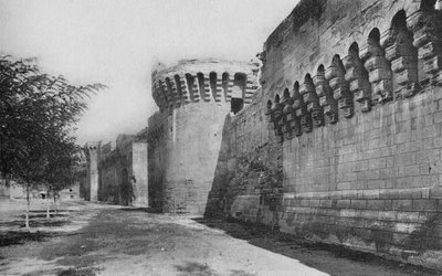 Aviñón. - Las murallas XIVe, c1925 de Unbekannt