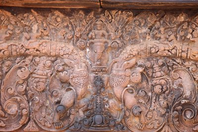 Templo Banteay Srei en Angkor. Intrincadamente tallado de Unbekannt