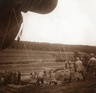 Globo de barrera, Genicourt, norte de Francia, c1914-c1918 de Unbekannt