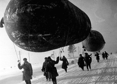 Globos de barrera cerca de Moscú, URSS, Segunda Guerra Mundial de Unbekannt