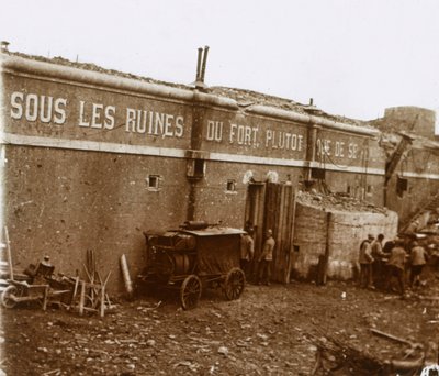 Mejor ser enterrado... que rendirse, Verdún, norte de Francia, c. 1914-c. 1918 de Unbekannt
