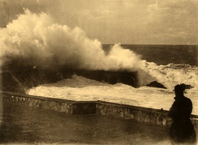 Biarritz - Efecto de ola en el dique del Rocher de la Vierge, c. 1930 de Unbekannt