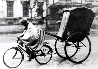 Taxi en bicicleta, París ocupado por los alemanes, 1940-1944 de Unbekannt