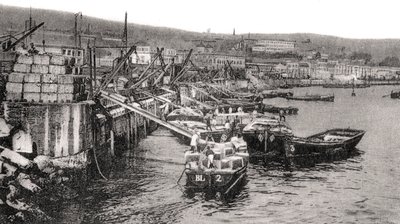 Barcos en el río Malecón, Valparaíso, Chile, c. 1900s de Unbekannt