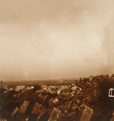 Bombardeo, c1914-c1918 de Unbekannt