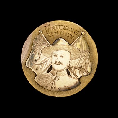 Medalla británica de la Guerra de los Bóeres celebrando la defensa contra el Sitio de Mafeking y representando a Robert Baden-Powell de Unbekannt