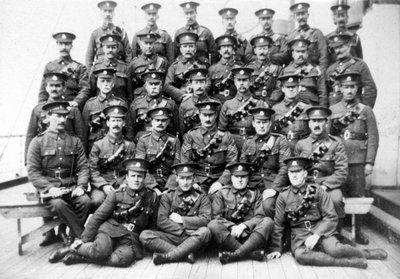 Tropas británicas en el barco prisión Royal Edward anclado cerca de Southend, noviembre de 1914 de Unbekannt