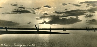 El Cairo - Atardecer en el Nilo, c1918-c1939 de Unbekannt