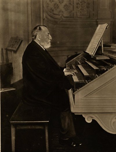 Camille Saint-Saëns 1835-1921 en el órgano, 1913 de Unbekannt