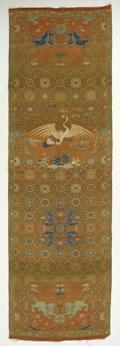 Cubierta de silla con grulla, leones, dragones, símbolos auspiciosos y flores de Unbekannt