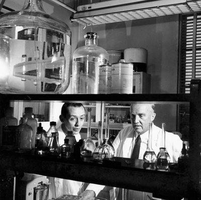 Charles Herbert Best, fisiólogo canadiense, 1960 de Unbekannt