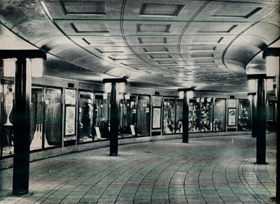 Área de circulación de la estación Piccadilly Circus, 1929 de Unbekannt