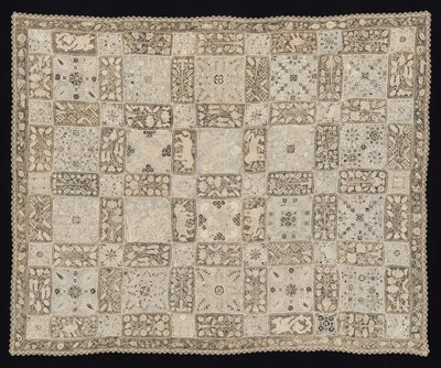 Tela con Unicornios, Dragones, Otros Animales y Patrones Florales, 1800s de Unbekannt