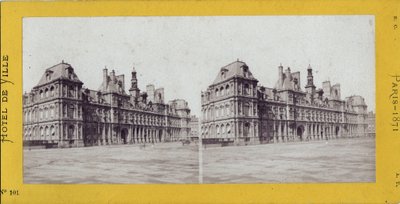 Comuna de París (1871): vista del Ayuntamiento. Fotografía anónima. Impresión en cartón Dim. 17x7 cm de Unbekannt