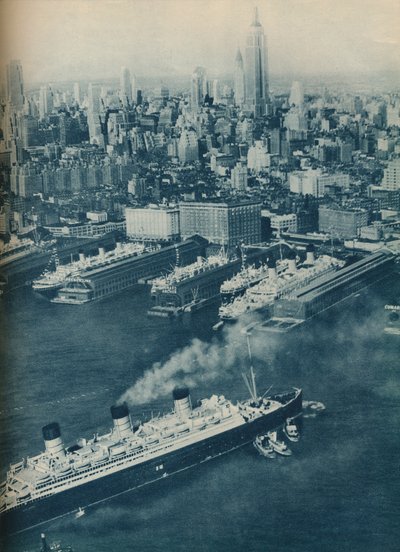 Transatlántico Cunard White Star Berengaria, acercándose al muelle de Cunard, 1936 de Unbekannt
