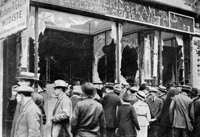 Tienda de joyeros austriacos dañada, París, Primera Guerra Mundial, 1914 de Unbekannt