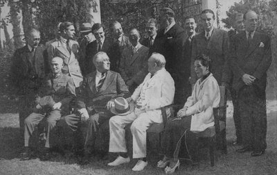 El Este se Encuentra con el Oeste en el Conclave de la Victoria del Pacífico, 1943-44 de Unbekannt