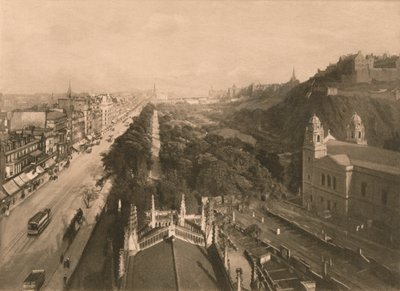 Edimburgo, mirando hacia Calton Hill, desde el extremo oeste de Princes Street, 1902 de Unbekannt