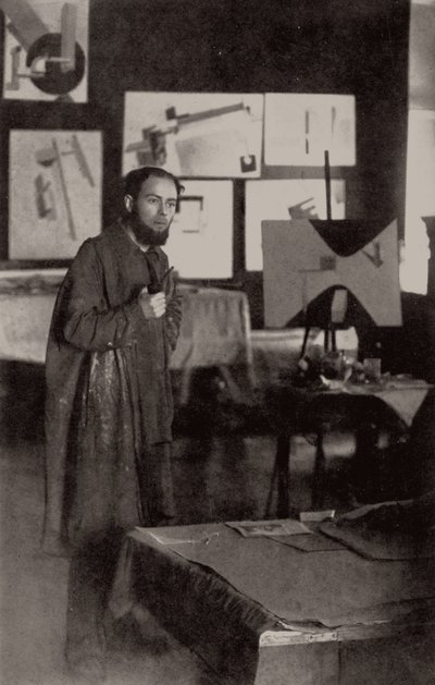 El Lissitzky en su estudio en Vitebsk de Unbekannt