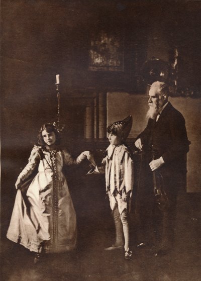 Elizabeth Angela Marguerite Bowes-Lyon, en una clase de baile con su hermano, 1909 de Unbekannt