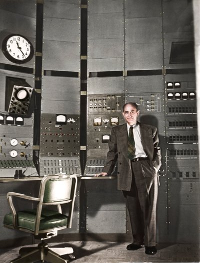 Enrico Fermi, físico nuclear estadounidense nacido en Italia, c1942 de Unbekannt