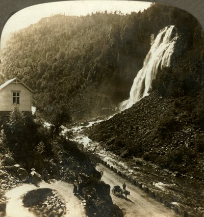 Espelandfos, una de las cascadas más hermosas de toda Escandinavia, Noruega, c1905 de Unbekannt