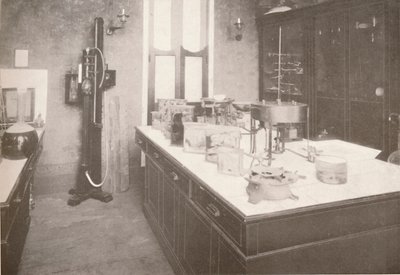 Laboratorio de exámenes del Servicio Médico-Legal, 1914 de Unbekannt