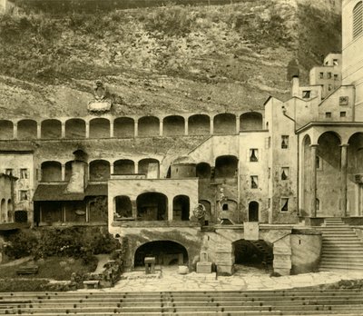 Ciudad de Fausto en la Felsenreitschule, Salzburgo, Austria, c1935 de Unbekannt