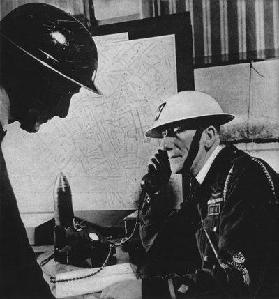 Cincuenta mil incidentes fueron reportados a los Centros de Control de Londres durante el Blitz, 1941 1942 de Unbekannt