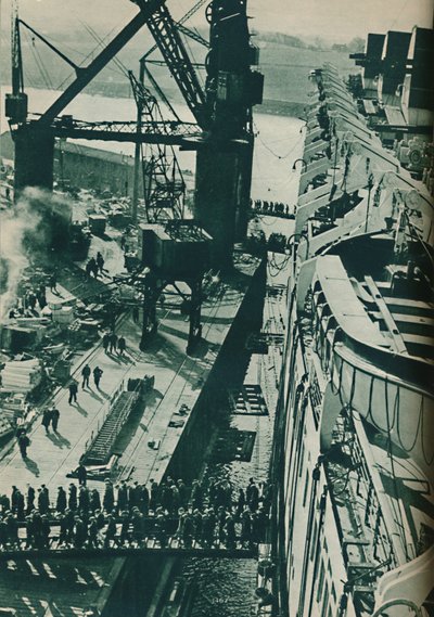 Bacín de equipamiento del astillero de John Brown and Company en Clydebank, 1937 de Unbekannt