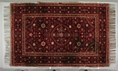 Alfombra con patrón de medallón, 1650-1700 de Unbekannt