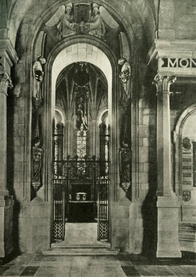 Por los caídos de Escocia - Memorial Nacional de Guerra Escocés. El Santuario con siete vitrales de Unbekannt
