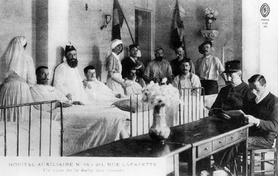 Heridos franceses, hospital auxiliar, París, Francia, Primera Guerra Mundial, 1914-1918 de Unbekannt