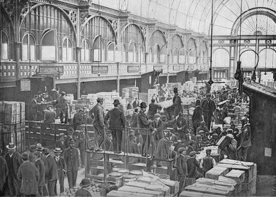 Subastas de frutas en el Mercado de Covent Garden, Londres, c1901 de Unbekannt