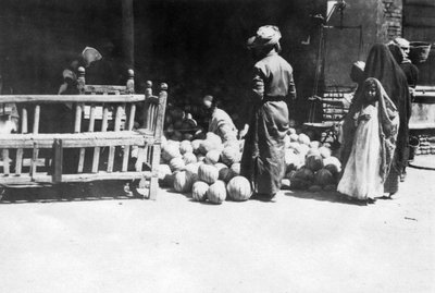 Puesto de frutas, Bagdad, Mesopotamia, Primera Guerra Mundial, 1918 de Unbekannt