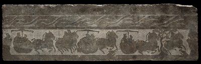 Relieve funerario con procesión de carros, siglo II de Unbekannt