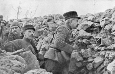 El General Marchand inspeccionando trincheras, Champagne, Francia, Primera Guerra Mundial, 1915 de Unbekannt